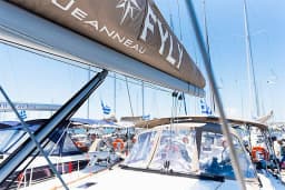 Sun Odyssey 519 in Paros port thumbnail 6