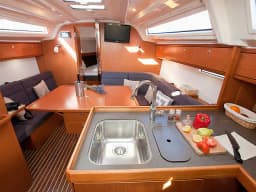 Bavaria Cruiser 37 in Zadar / Marina Zadar thumbnail 25