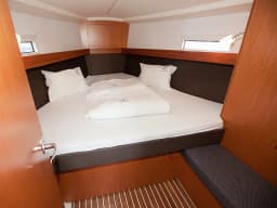 Bavaria Cruiser 37 in Zadar / Marina Zadar thumbnail 30
