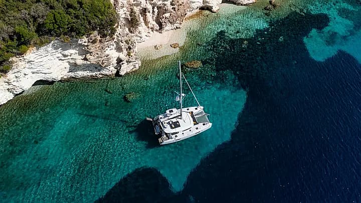 Lagoon 42 in Lefkada / Port of Lefkas - Photo 5