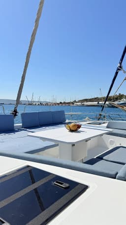 Bali 4.8 in Lavrion Main Port thumbnail 26