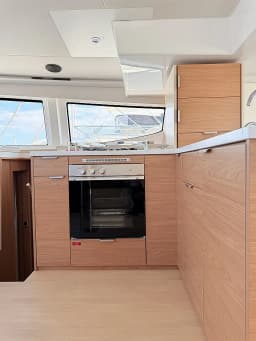 Bali 4.8 in Lavrion Main Port thumbnail 9