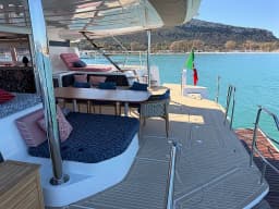 Lagoon 60 in Sardinia / Portisco / Cala dei Sardi thumbnail 7
