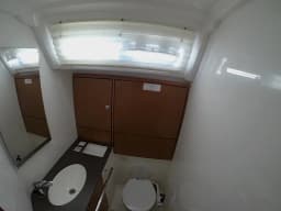 Bavaria Cruiser 46 in Zadar / Marina Zadar thumbnail 10