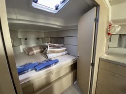 Oceanis 38.1 in Fethiye / Ece Marina thumbnail 9