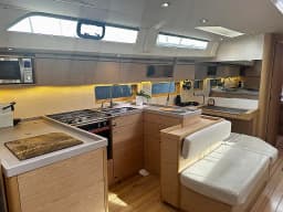 Oceanis 51.1 in Athens / Alimos Marina thumbnail 19