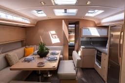Dufour 470 in Athens / Alimos Marina thumbnail 9