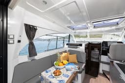 Antares 11 OB in Rogoznica / Marina Frapa thumbnail 7