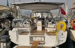 Oceanis 38.1 in Fethiye / Yacht Classic Hotel thumbnail 9