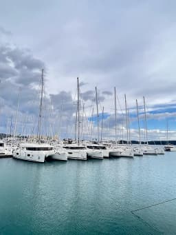 Lagoon 42 in Seget Donji / Marina Baotić thumbnail 10