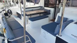 Astréa 42 in Fethiye / Yacht Classic Hotel thumbnail 11
