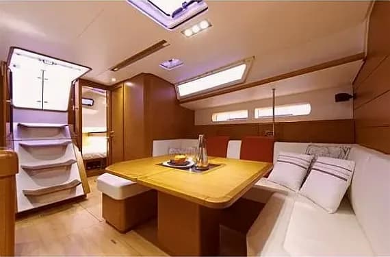 Sun Odyssey 469 in Lefkada / Port of Lefkas - Photo 3