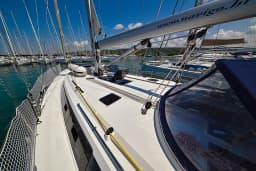 Bavaria Cruiser 46 in Sukošan / D-Marin Dalmacija Marina thumbnail 16
