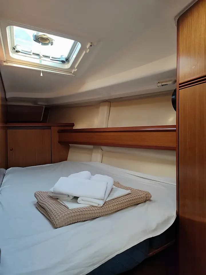 Sun Odyssey 45 in Preveza Main Port - Photo 4