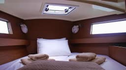 Oceanis 41.1 in Skiathos thumbnail 5