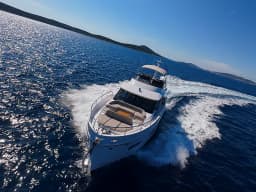 Azimut Magellano 60 in Šibenik / D-Marin Marina Mandalina thumbnail 11