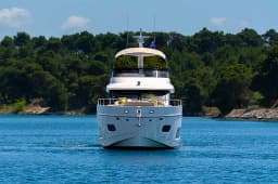 Azimut Magellano 60 in Šibenik / D-Marin Marina Mandalina thumbnail 22