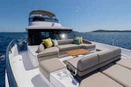 Azimut Magellano 60 in Šibenik / D-Marin Marina Mandalina thumbnail 31