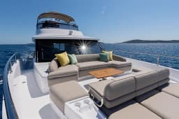 Azimut Magellano 60 in Šibenik / D-Marin Marina Mandalina thumbnail 32