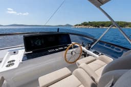 Azimut Magellano 60 in Šibenik / D-Marin Marina Mandalina thumbnail 37