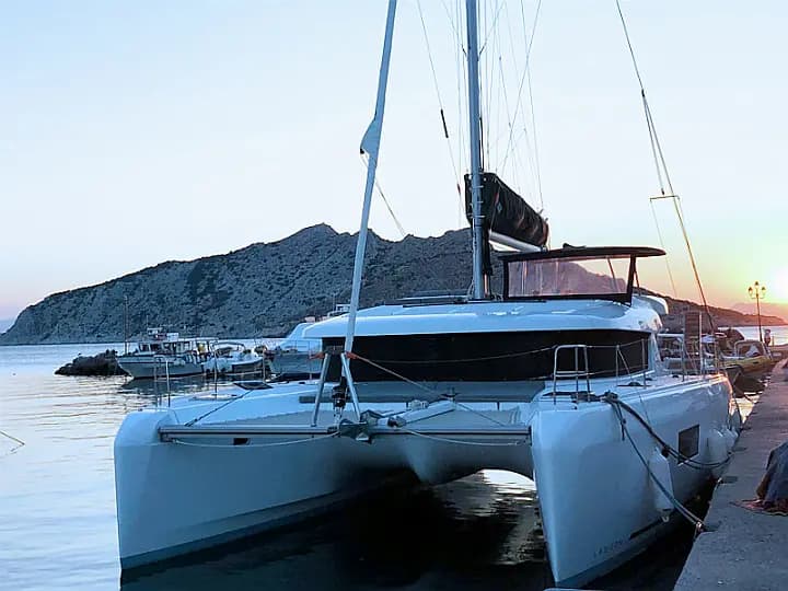 Lagoon 42 in Athens / Alimos Marina - Photo 4
