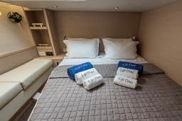 Jeanneau 64 in Athens / Alimos Marina thumbnail 3