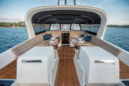 Jeanneau 64 in Athens / Alimos Marina thumbnail 9