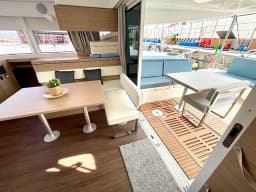 Lagoon 43 in Salerno thumbnail 17
