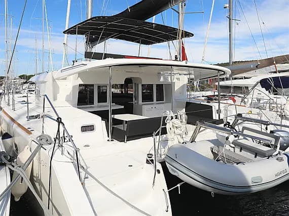 Lagoon 450 in Sukošan / D-Marin Dalmacija Marina - Photo 1