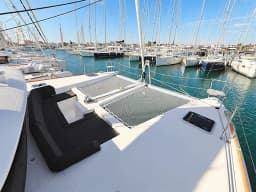 Lagoon 450 in Sukošan / D-Marin Dalmacija Marina thumbnail 24