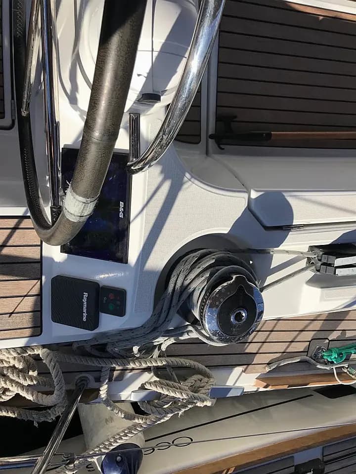 Sun Odyssey 519 in Tenerife / Las Galletas / Marina del Sur - Photo 2