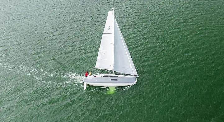 Oceanis 30.1 in Procida / Marina di Procida - Photo 2