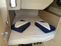 Oceanis 40.1 in Sardinia / Portisco / Cala dei Sardi thumbnail 11