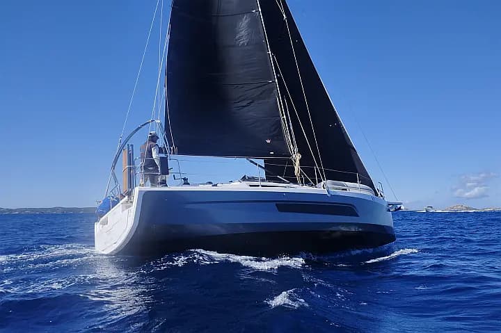 Dufour 37 in Sardinia / Portisco / Marina di Portisco - Photo 5