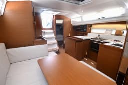 Sun Odyssey 440 in Dubrovnik / ACI Marina Dubrovnik thumbnail 8