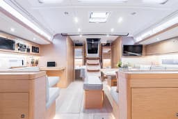 Dufour 530 in Athens / Alimos Marina thumbnail 4
