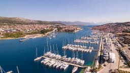Bavaria Virtess 420 Fly in Trogir / SCT Marina Trogir thumbnail 11