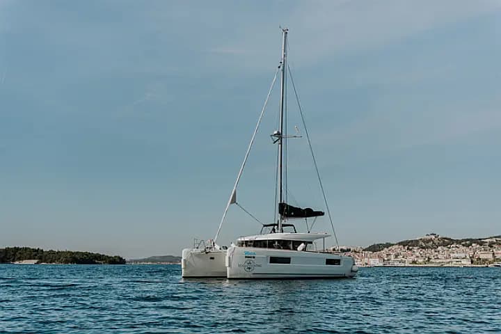 Lagoon 40 in Šibenik / D-Marin Marina Mandalina - Photo 4