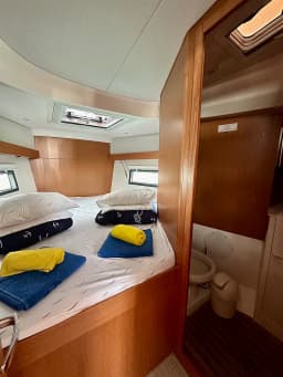 Bavaria C38 in Trogir / ACI Marina Trogir thumbnail 14