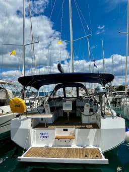 Bavaria C38 in Trogir / ACI Marina Trogir thumbnail 6