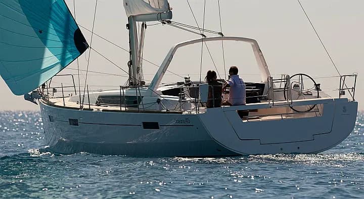 Oceanis 45 in Lefkada / Port of Lefkas - Photo 5