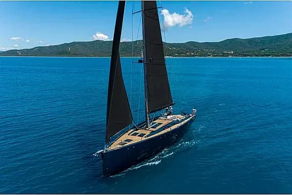 Hanse 588 in Sardinia / Portisco / Marina di Portisco - image 1