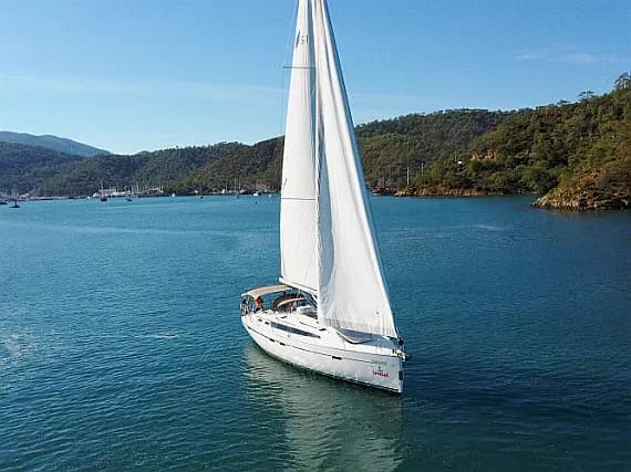 Bavaria 51 Cruiser in Fethiye / Yacht Classic Hotel - Photo 1