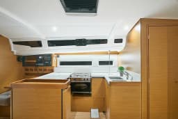 Sun Odyssey 440 in Athens / Alimos Marina thumbnail 26