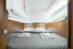 Sun Odyssey 440 in Athens / Alimos Marina thumbnail 28