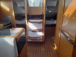 Sun Odyssey 439 in Salerno / Marina d'Arechi thumbnail 7