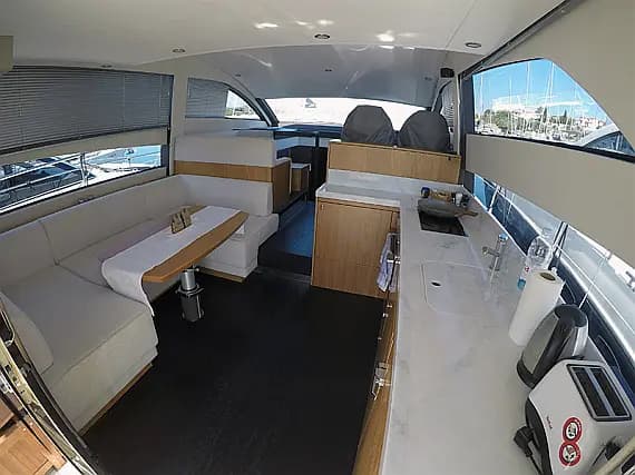Fairline Squadron 50 in Šibenik / D-Marin Marina Mandalina - Photo 3