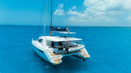 Leopard 48 in Zanzibar / Azam Marina thumbnail 17