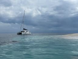 Leopard 48 in Zanzibar / Azam Marina thumbnail 6