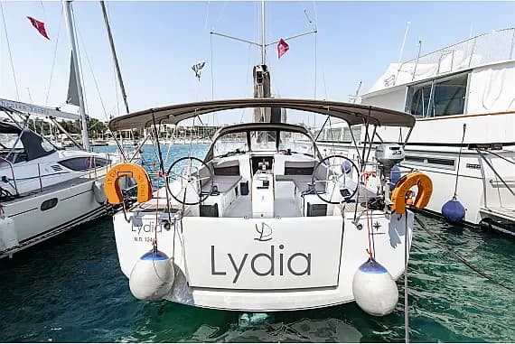 Sun Odyssey 490 in Lavrion Main Port - Photo 1